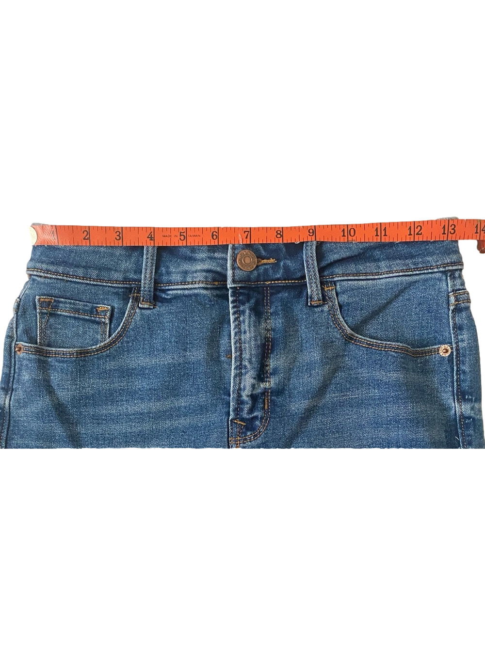 Old Navy High Rise Blue Denim Bermuda Shorts - Rolled Hem, Size 4 - Picture 7 of 9